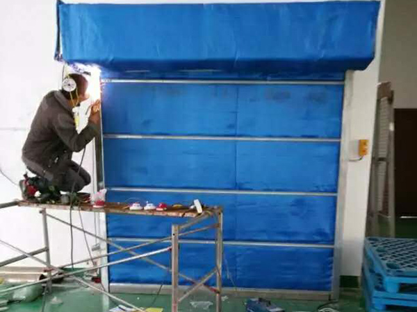 电动无极布防火卷帘门