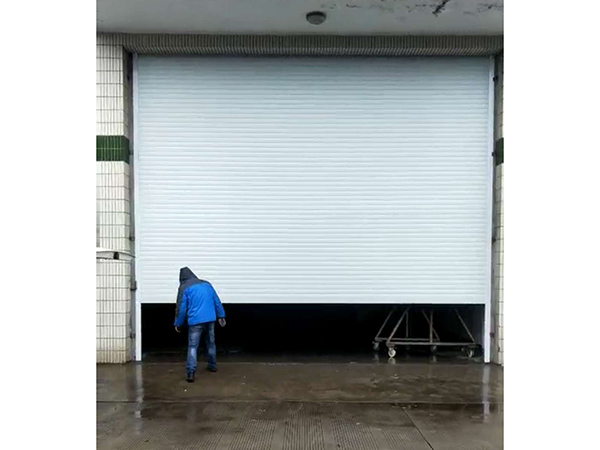 电动抗风卷帘门