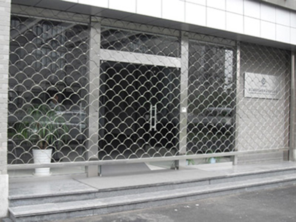 电动网型卷帘门