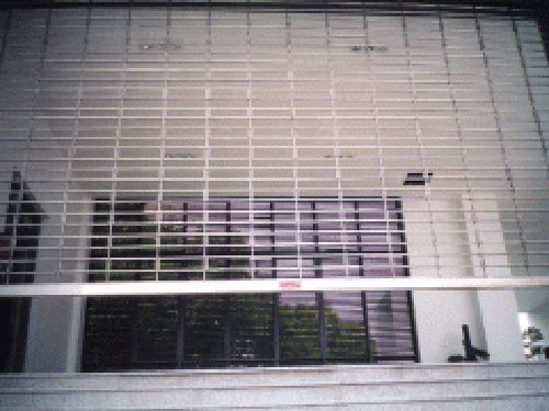 电动链接卷帘门