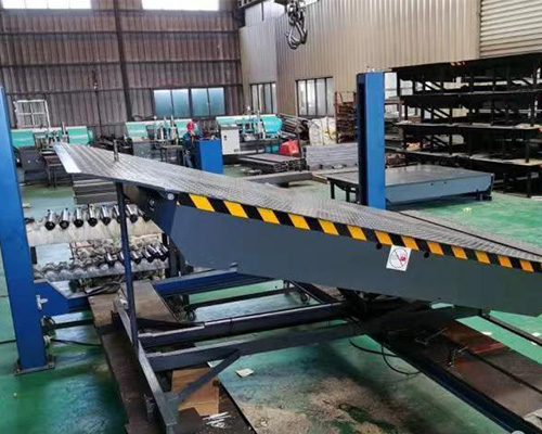 固定式登车桥，卸货平台 